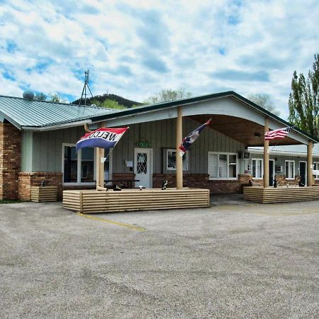 Deer Lodge Motel Sundance Luaran gambar