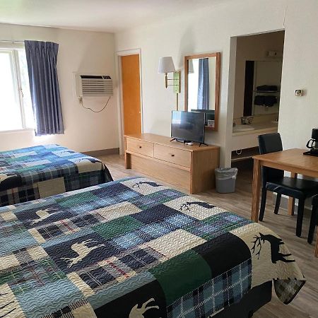 Deer Lodge Motel Sundance Luaran gambar
