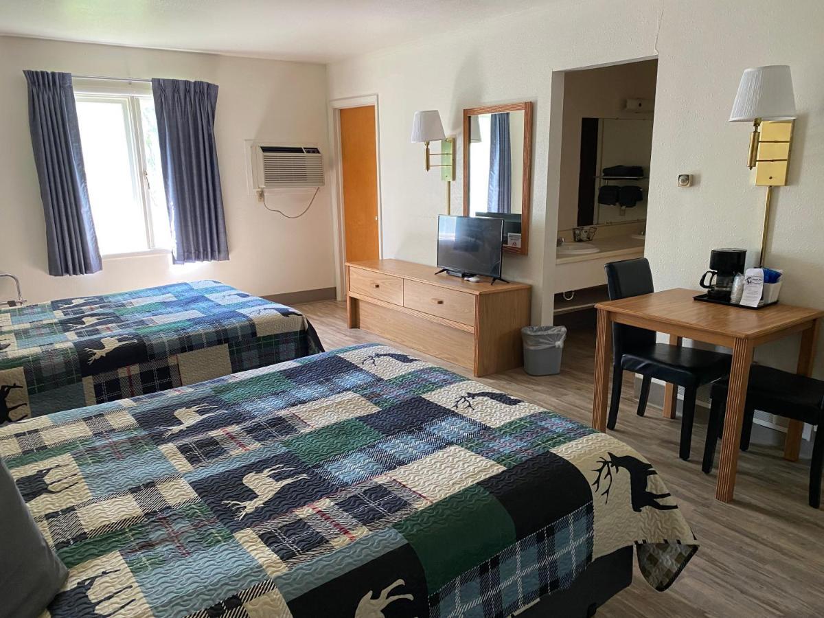Deer Lodge Motel Sundance Luaran gambar