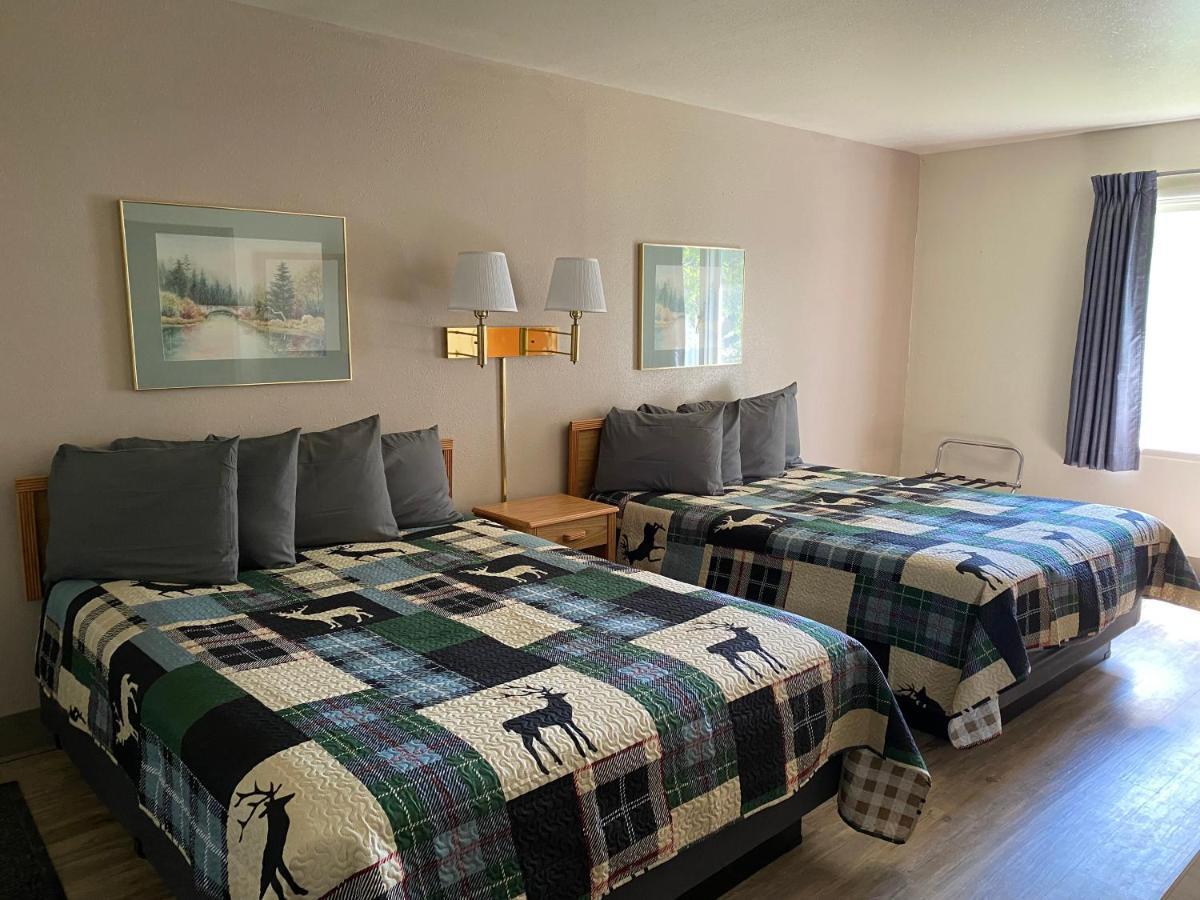 Deer Lodge Motel Sundance Luaran gambar