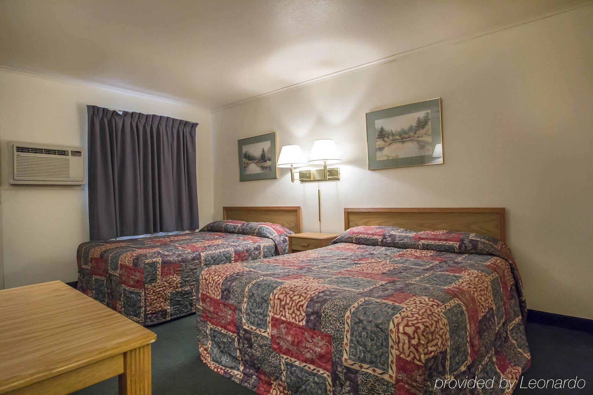 Deer Lodge Motel Sundance Luaran gambar